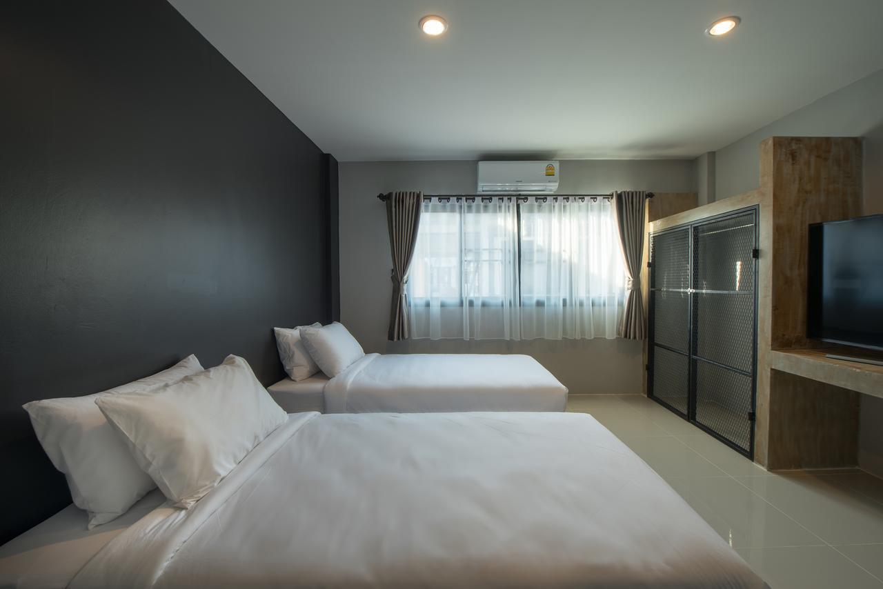 Punsuk@Prasing Bed & Breakfast Chiang Mai Exterior photo