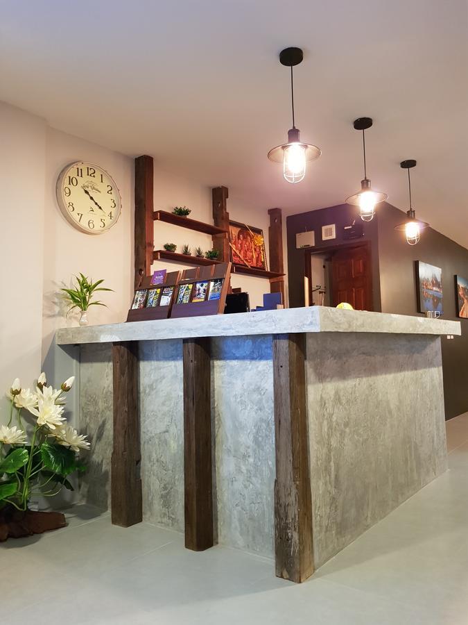 Punsuk@Prasing Bed & Breakfast Chiang Mai Exterior photo
