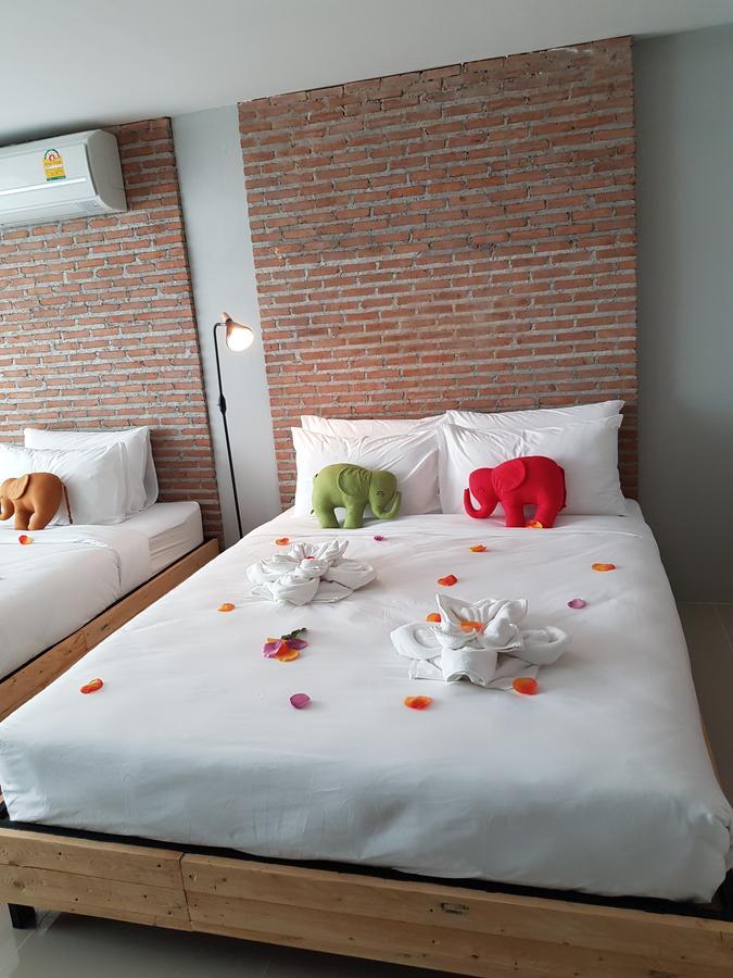 Punsuk@Prasing Bed & Breakfast Chiang Mai Exterior photo
